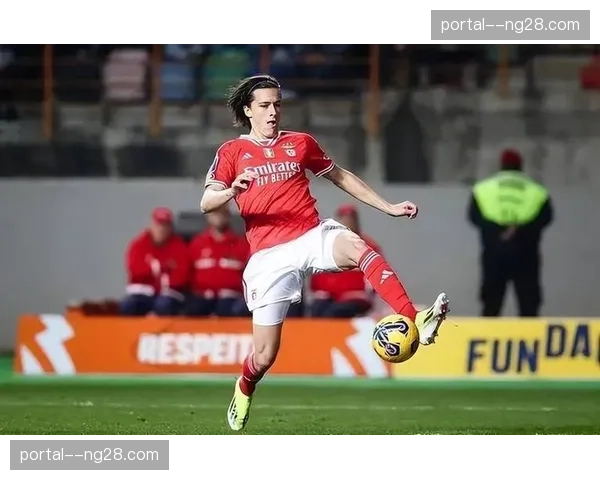 卡马文加皇马多面手身价8500万 左后卫客串表现及战术适配性 卡马文加皇马多面手身价8500万 左后卫客串表现及战术适配性